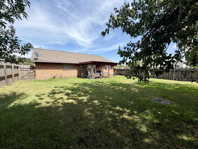 4103 Bermuda Drive, Pasadena, TX 77503