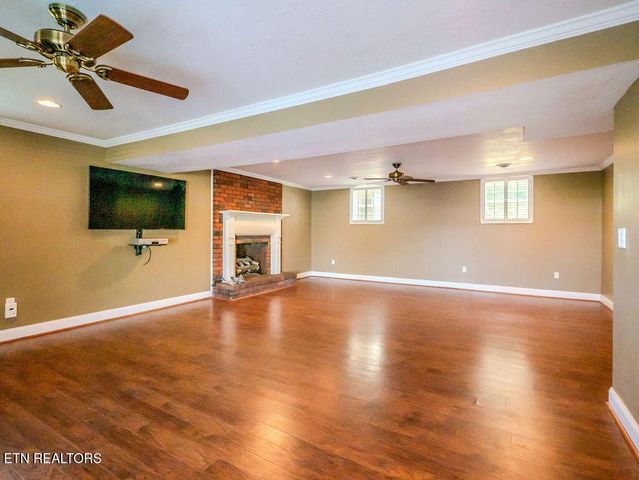 504 N Niota Rd, Englewood, TN 37329