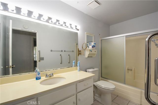 10988 Middleborough, Riverside, CA 92503