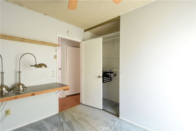 10988 Middleborough, Riverside, CA 92503