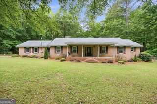 654 Fairmont Drive, Macon, GA 31210