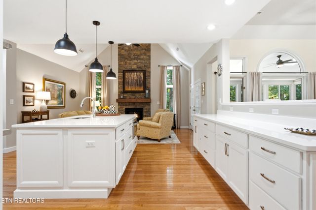 116 Oostanali Way, Loudon, TN 37774