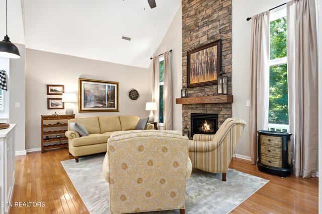 116 Oostanali Way, Loudon, TN 37774