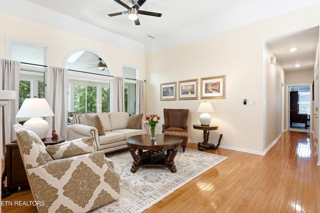 116 Oostanali Way, Loudon, TN 37774