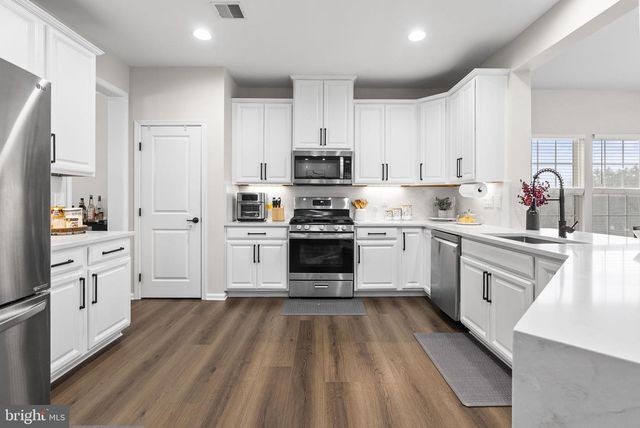 638 BRIDGE ST, Spring City, PA 19475