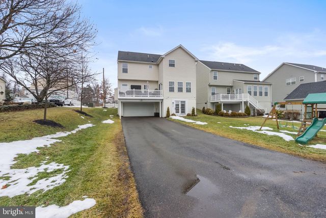 638 BRIDGE ST, Spring City, PA 19475