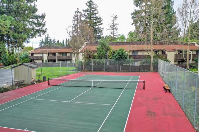 999 W Evelyn Terrace 40, Sunnyvale, CA 94086