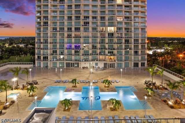 3000 Oasis Grand BLVD MPH6, Fort Myers, FL 33916