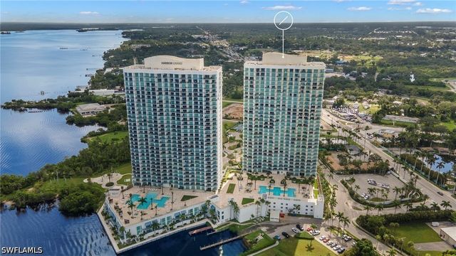 3000 Oasis Grand BLVD MPH6, Fort Myers, FL 33916