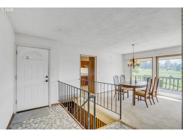 29620 E WOODARD Rd, Troutdale, OR 97060