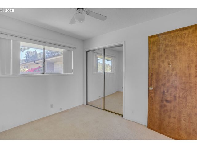 29620 E WOODARD Rd, Troutdale, OR 97060