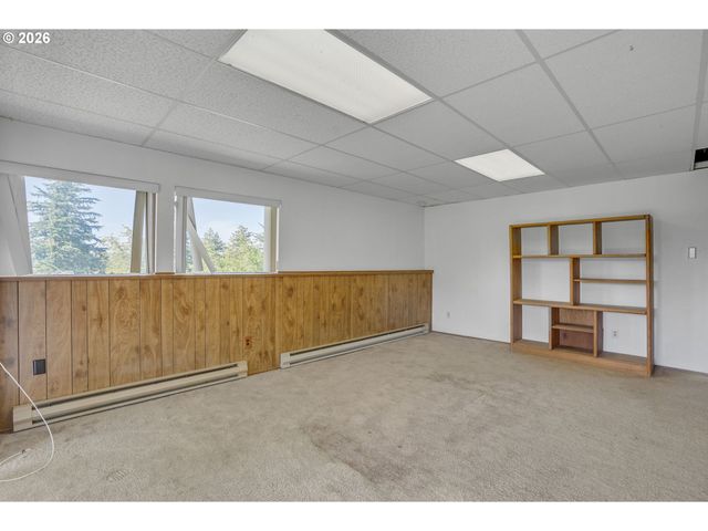 29620 E WOODARD Rd, Troutdale, OR 97060