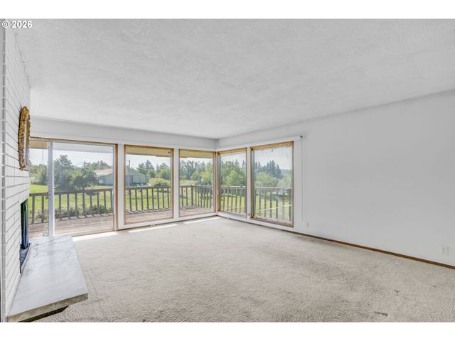 29620 E WOODARD Rd, Troutdale, OR 97060