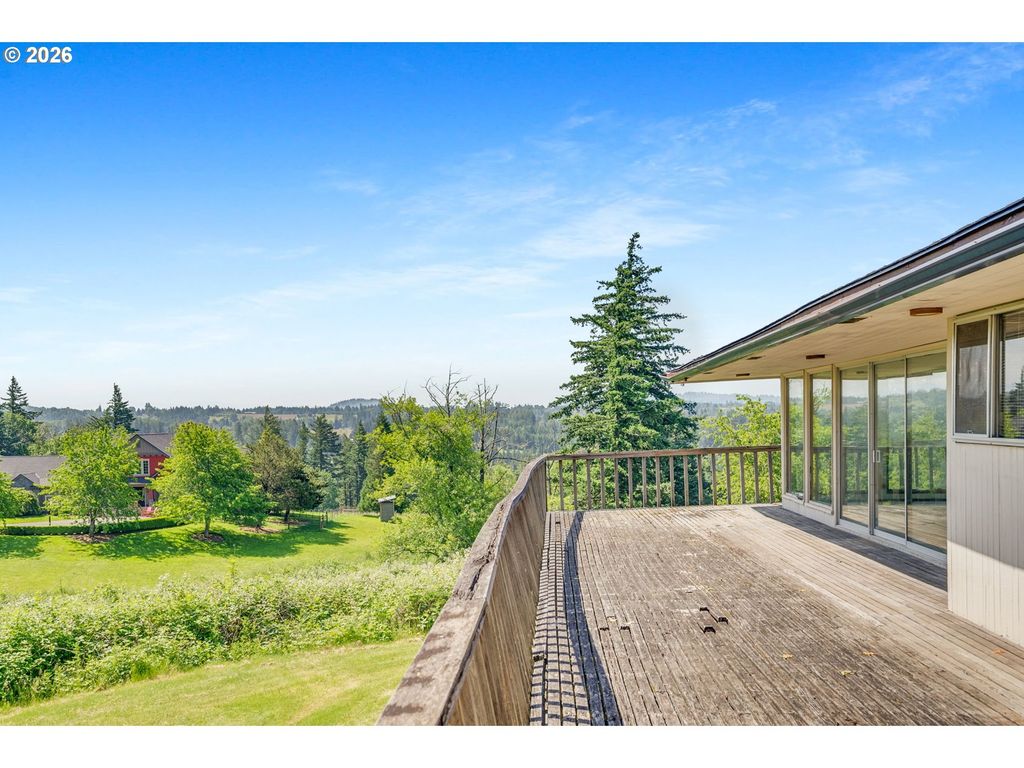 29620 E WOODARD Rd, Troutdale, OR 97060