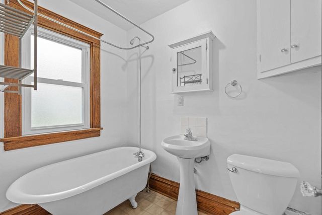 1406 WALNUT STREET, Oshkosh, WI 54901