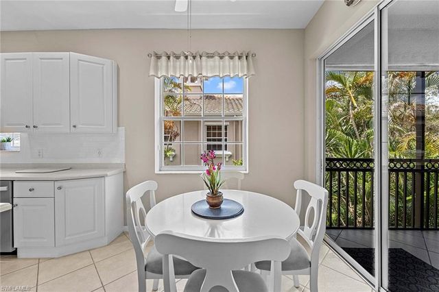 3975 Deer Crossing CT 201, Naples, FL 34114