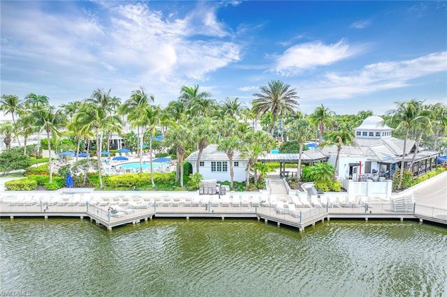 3975 Deer Crossing CT 201, Naples, FL 34114