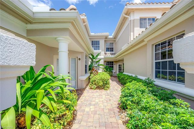 3975 Deer Crossing CT 201, Naples, FL 34114