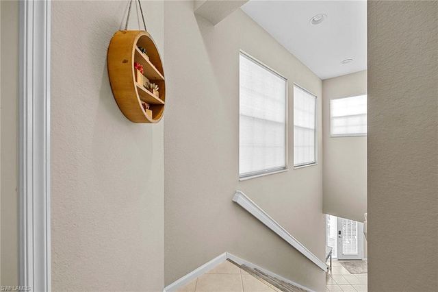 3975 Deer Crossing CT 201, Naples, FL 34114