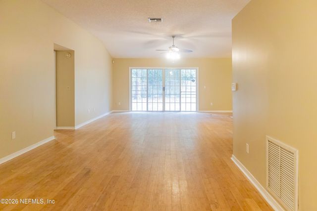 8066 DICKIE Drive, Jacksonville, FL 32216