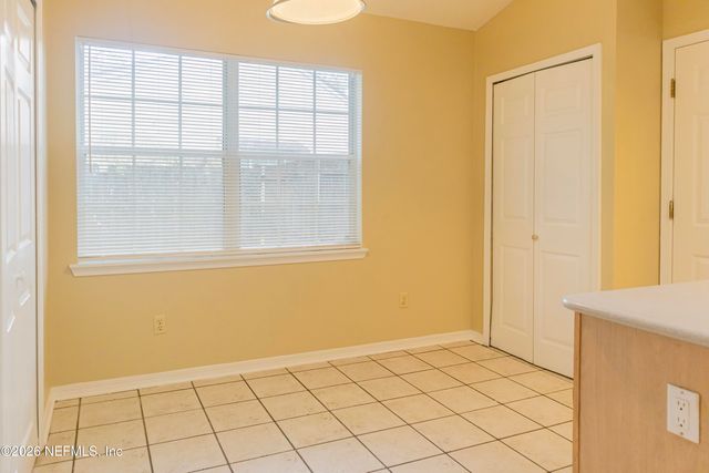 8066 DICKIE Drive, Jacksonville, FL 32216