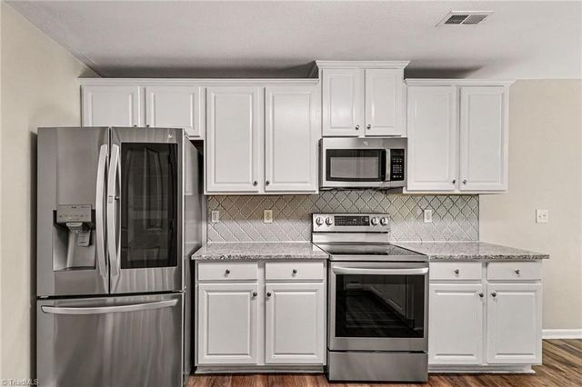 124 Forest Glade Road, Winston-salem, NC 27107