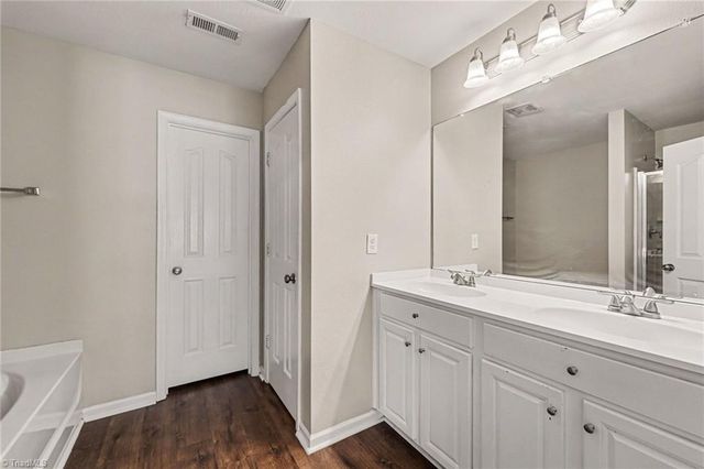 124 Forest Glade Road, Winston-salem, NC 27107