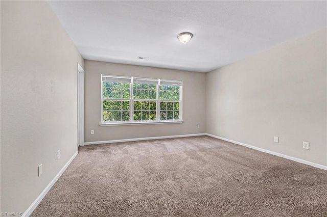 124 Forest Glade Road, Winston-salem, NC 27107