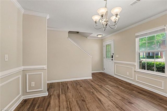 124 Forest Glade Road, Winston-salem, NC 27107