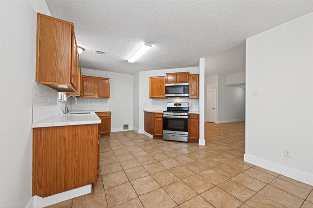 18822 Yaupon Trail, Humble, TX 77346