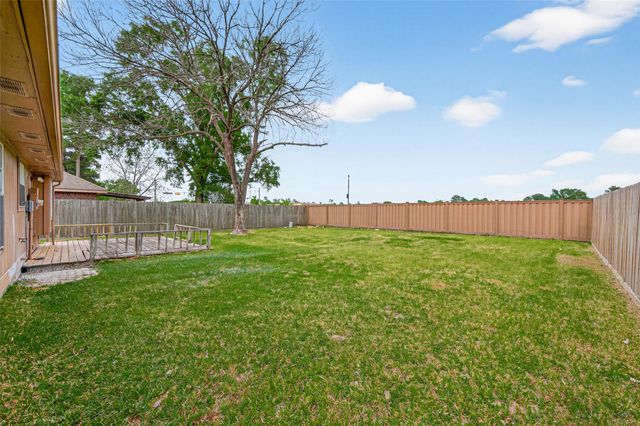 18822 Yaupon Trail, Humble, TX 77346