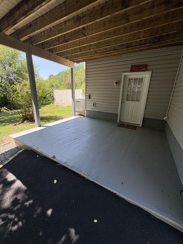 10325 LANTERN LN, Hagerstown, MD 21740