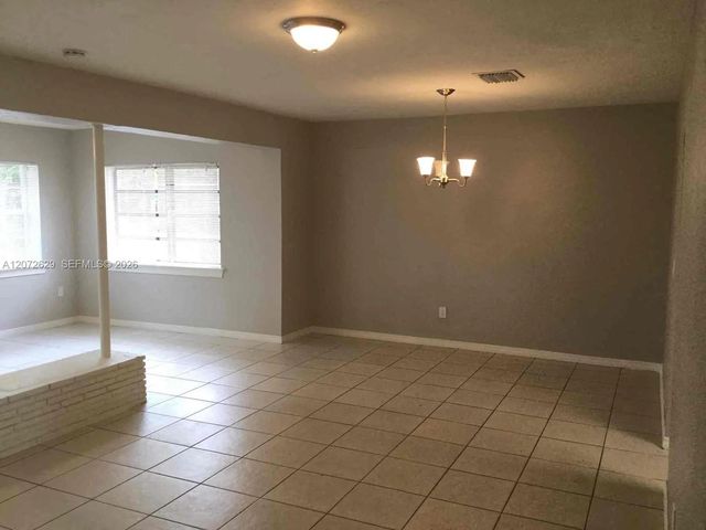 980 NW 182nd Street, Miami Gardens, FL 33169