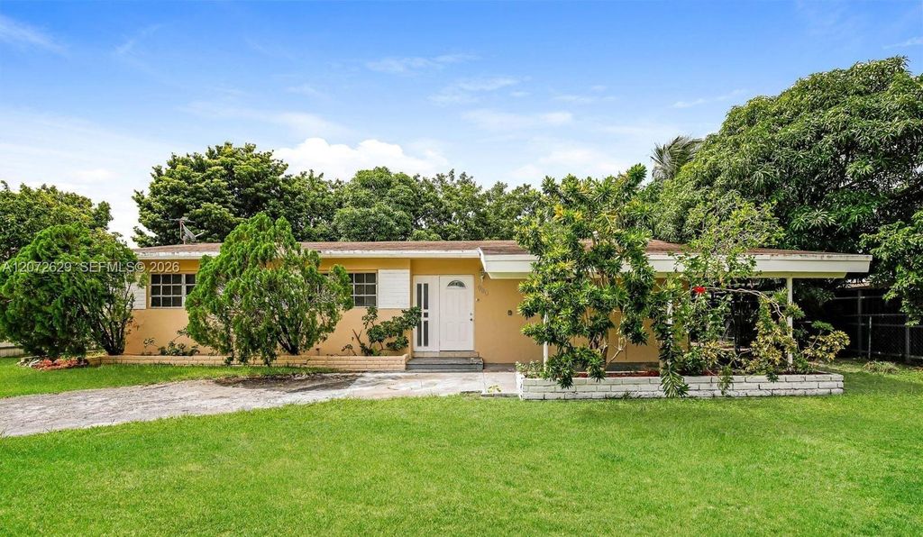 980 NW 182nd Street, Miami Gardens, FL 33169