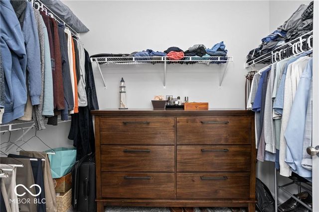 745 Stone Trace Court, Avon, IN 46123