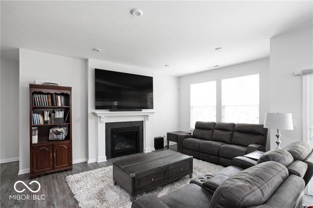 745 Stone Trace Court, Avon, IN 46123