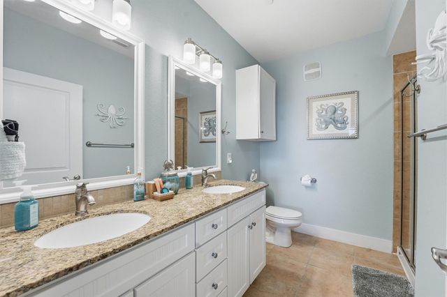 4221 Grassy Pointe Drive 202, Galveston, TX 77554