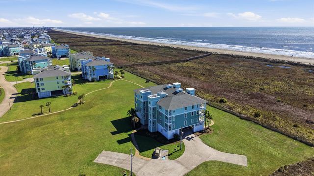 4221 Grassy Pointe Drive 202, Galveston, TX 77554