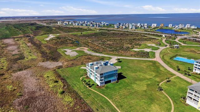 4221 Grassy Pointe Drive 202, Galveston, TX 77554