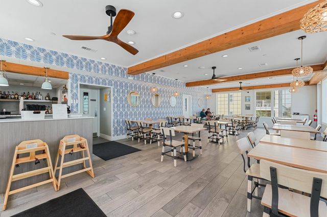 4221 Grassy Pointe Drive 202, Galveston, TX 77554