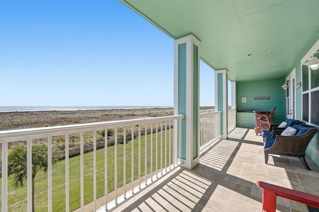 4221 Grassy Pointe Drive 202, Galveston, TX 77554