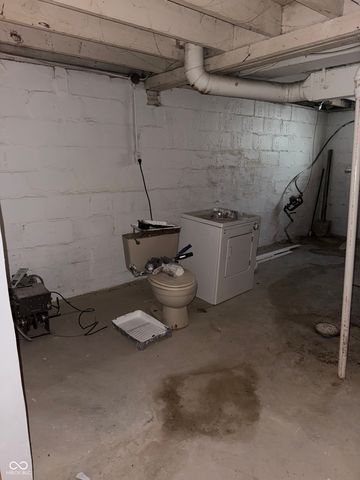 2814 E Brookside Avenue, Indianapolis, IN 46218