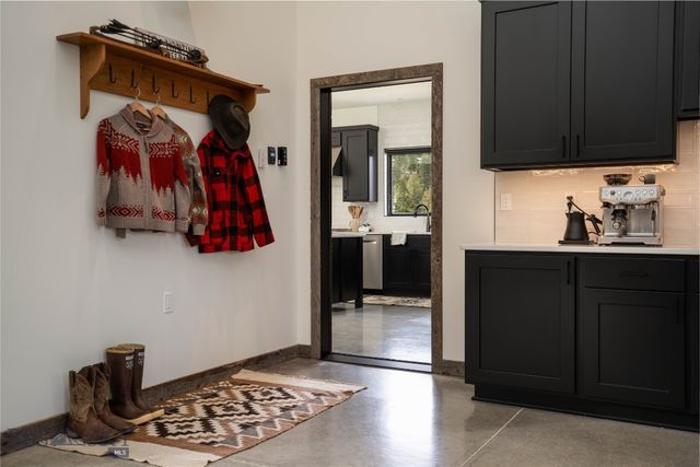 182 Elk Ridge Road, Livingston, MT 59047