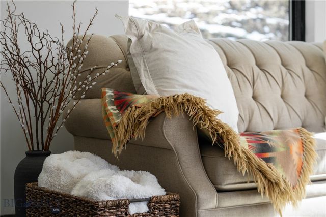 182 Elk Ridge Road, Livingston, MT 59047