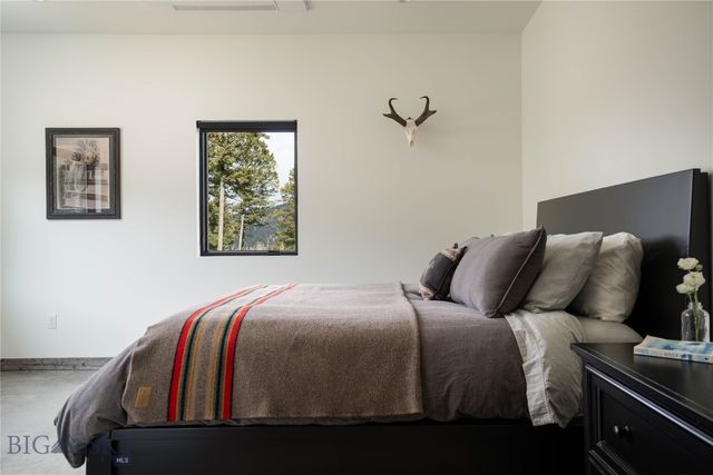 182 Elk Ridge Road, Livingston, MT 59047