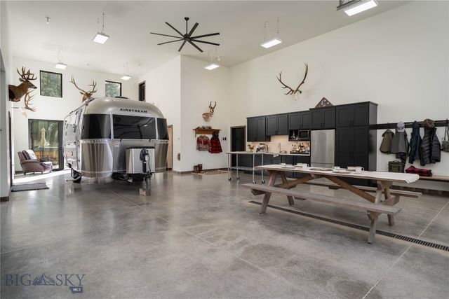 182 Elk Ridge Road, Livingston, MT 59047