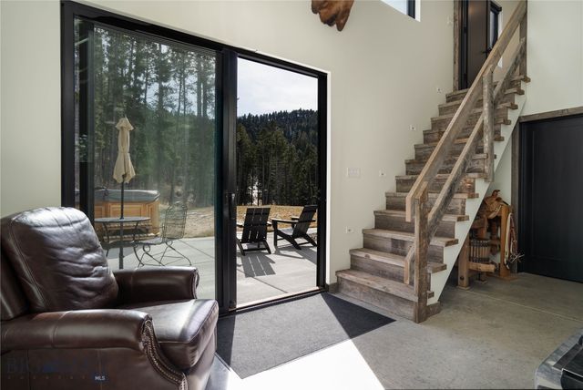 182 Elk Ridge Road, Livingston, MT 59047