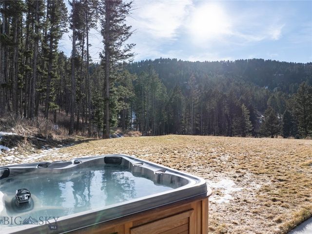 182 Elk Ridge Road, Livingston, MT 59047