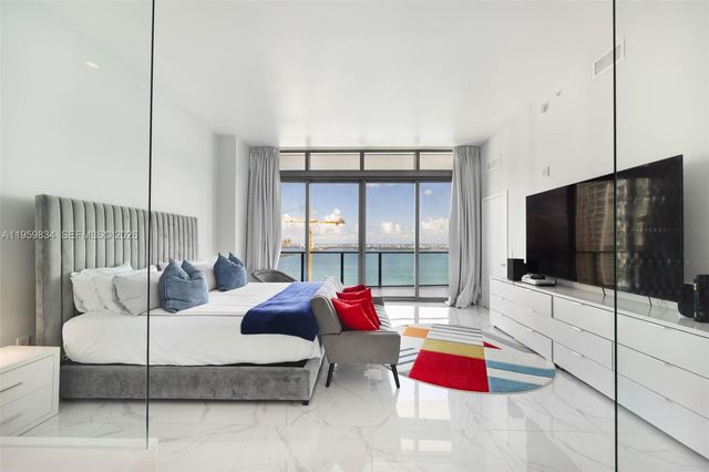 460 NE 28th St 4002, Miami, FL 33137