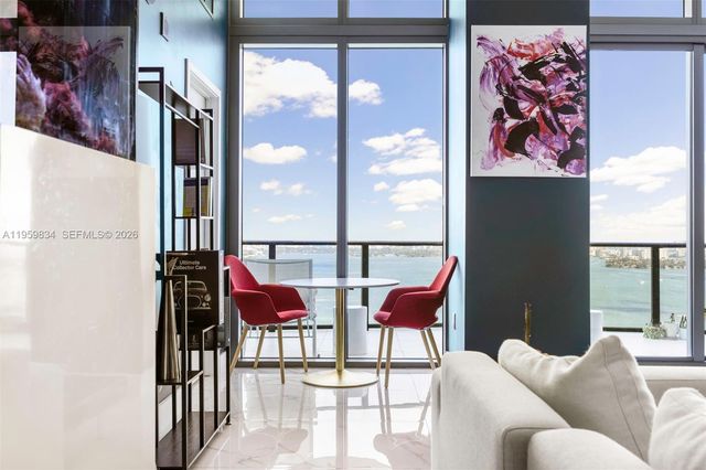 460 NE 28th St 4002, Miami, FL 33137